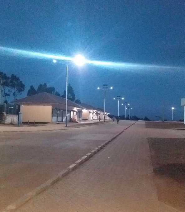 通榆县非洲科特迪瓦太阳能路灯工程